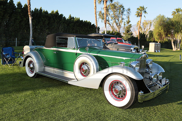 1933 Packhard 1005 Convertable Coupe